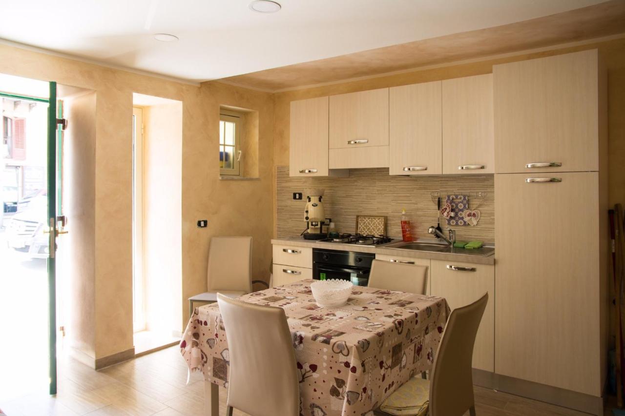 Casa Assisi Apartment ปาแลร์โม ภายนอก รูปภาพ